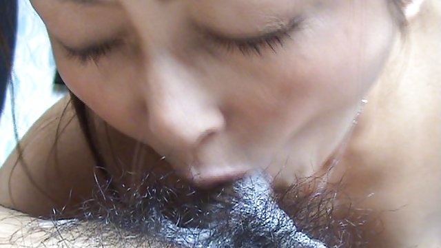 77日落条，她裸体的念珠菌